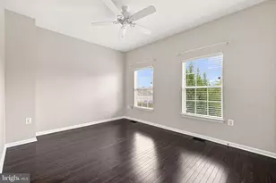 21790 Dragons Green Square, Ashburn, VA 20147 - Photo 23