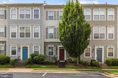 21790 Dragons Green Square, Ashburn, VA 20147 - Photo 1