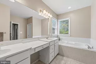 42989 Mill Park Ct, Leesburg, VA 20176 - Photo 31