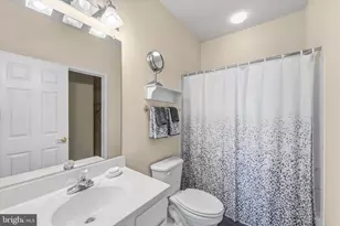 42989 Mill Park Ct, Leesburg, VA 20176 - Photo 45