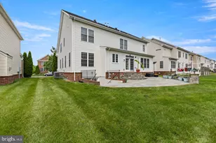 23276 Fallen Hills Drive, Brambleton, VA 20148 - Photo 41