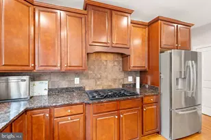23276 Fallen Hills Drive, Brambleton, VA 20148 - Photo 13