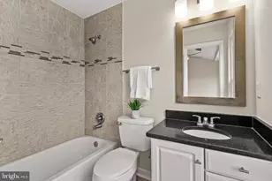 47690 Woolcott Square, Sterling, VA 20165 - Photo 23