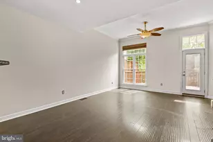 47690 Woolcott Square, Sterling, VA 20165 - Photo 13