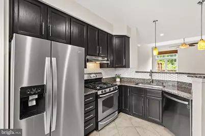 47690 Woolcott Square, Sterling, VA 20165 - Photo 11