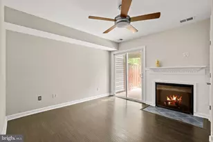 47690 Woolcott Square, Sterling, VA 20165 - Photo 27