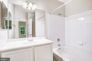 42526 Mayflower Terrace, Brambleton, VA 20148 - Photo 35