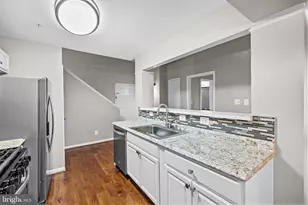 46588 Drysdale Terrace, Sterling, VA 20165 - Photo 13