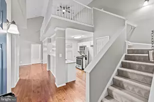 46588 Drysdale Terrace, Sterling, VA 20165 - Photo 3