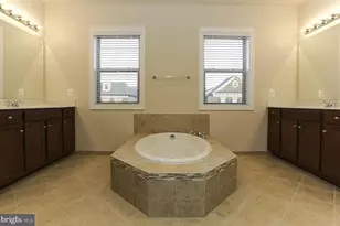 20725 Jennifer Ann Dr, Ashburn, VA 20147 - Photo 13