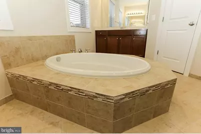 20725 Jennifer Ann Drive, Ashburn, VA 20147 - Photo 17