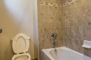 20725 Jennifer Ann Dr, Ashburn, VA 20147 - Photo 9