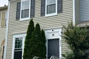 310 Stable View Terrace NE, Leesburg, VA 20176 - Photo 3