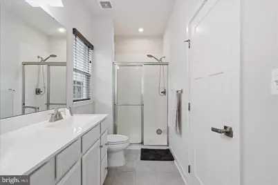 24594 Laurel Lake Terrace, Sterling, VA 20166 - Photo 19