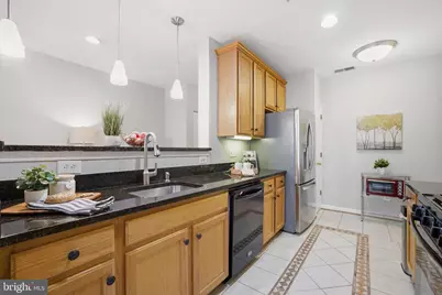 25320 Lake Mist Square #103, Chantilly, VA 20152 - Photo 13