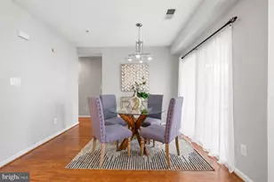 25320 Lake Mist Square, Chantilly, VA 20152 - Photo 9