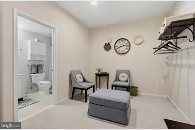 25838 Kirkwood Square, Chantilly, VA 20152 - Photo 33