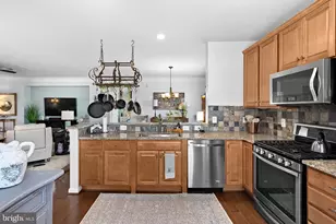 20515 Little Creek Terrace, Ashburn, VA 20147 - Photo 19