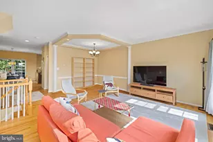 18489 Sierra Springs Square, Leesburg, VA 20176 - Photo 3