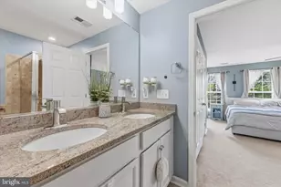 43419 Town Gate Square, Chantilly, VA 20152 - Photo 19