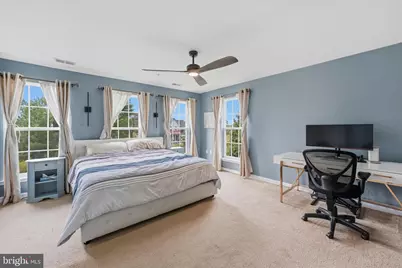 43419 Town Gate Square, Chantilly, VA 20152 - Photo 17