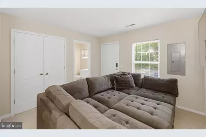 23098 Fontwell Square, Sterling, VA 20166 - Photo 5