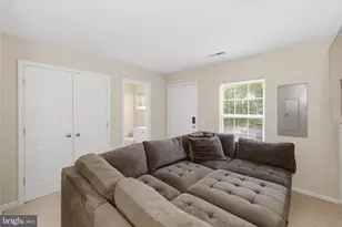 23098 Fontwell Square, Sterling, VA 20166 - Photo 5