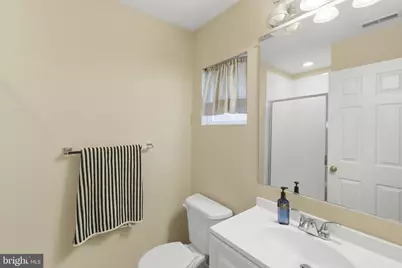 23098 Fontwell Square, Sterling, VA 20166 - Photo 7
