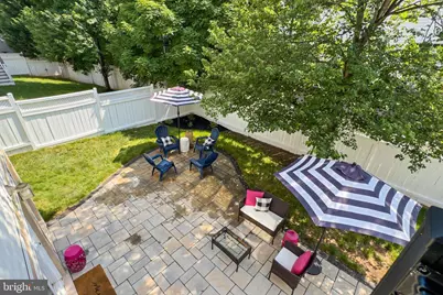 22810 Courtland Park Drive, Brambleton, VA 20148 - Photo 27