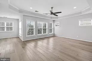 22810 Courtland Park Dr, Brambleton, VA 20148 - Photo 39