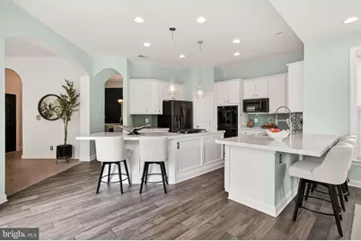 22810 Courtland Park Drive, Brambleton, VA 20148 - Photo 29
