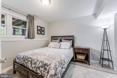 205 Magnolia Court, Sterling, VA 20164 - Photo 25