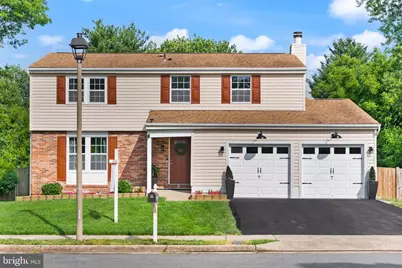 408 Cherry Lane NE, Leesburg, VA 20176 - Photo 1