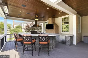 43154 Meadow Grove Dr, Ashburn, VA 20147 - Photo 15