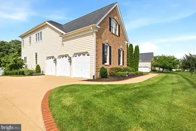 43154 Meadow Grove Drive, Ashburn, VA 20147 - Photo 3