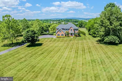 16619 Chestnut Overlook Drive, Purcellville, VA 20132 - Photo 3
