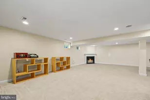 19206 Chartier Dr, Leesburg, VA 20176 - Photo 19