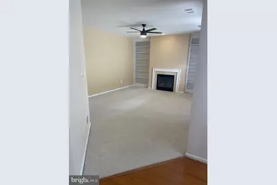 20389 Radcliff Terrace, Ashburn, VA 20147 - Photo 11