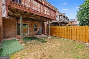 21060 Gladstone Dr, Sterling, VA 20164 - Photo 33