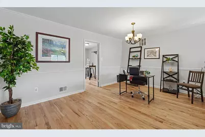 21060 Gladstone Drive, Sterling, VA 20164 - Photo 15