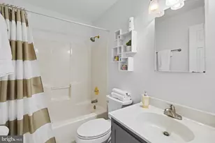 21060 Gladstone Dr, Sterling, VA 20164 - Photo 27