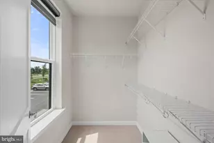 20316 Newfoundland Sq, Ashburn, VA 20147 - Photo 19