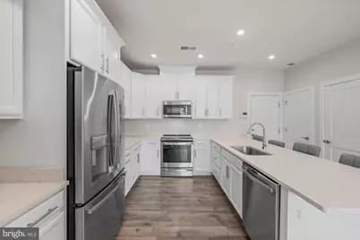 20316 Newfoundland Square, Ashburn, VA 20147 - Photo 11
