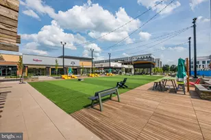 20316 Newfoundland Sq, Ashburn, VA 20147 - Photo 41