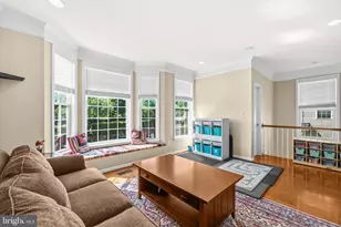 25103 Silurian Terrace, Aldie, VA 20105 - Photo 3