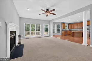25670 S Village Dr, Chantilly, VA 20152 - Photo 17