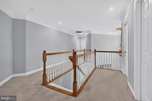 25670 S Village Dr, Chantilly, VA 20152 - Photo 21