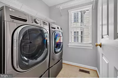 25670 S Village Drive, Chantilly, VA 20152 - Photo 19