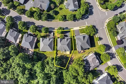 25670 S Village Drive, Chantilly, VA 20152 - Photo 3