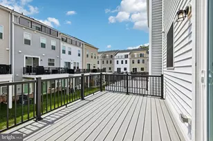 42200 Shining Star Sq, Ashburn, VA 20148 - Photo 45